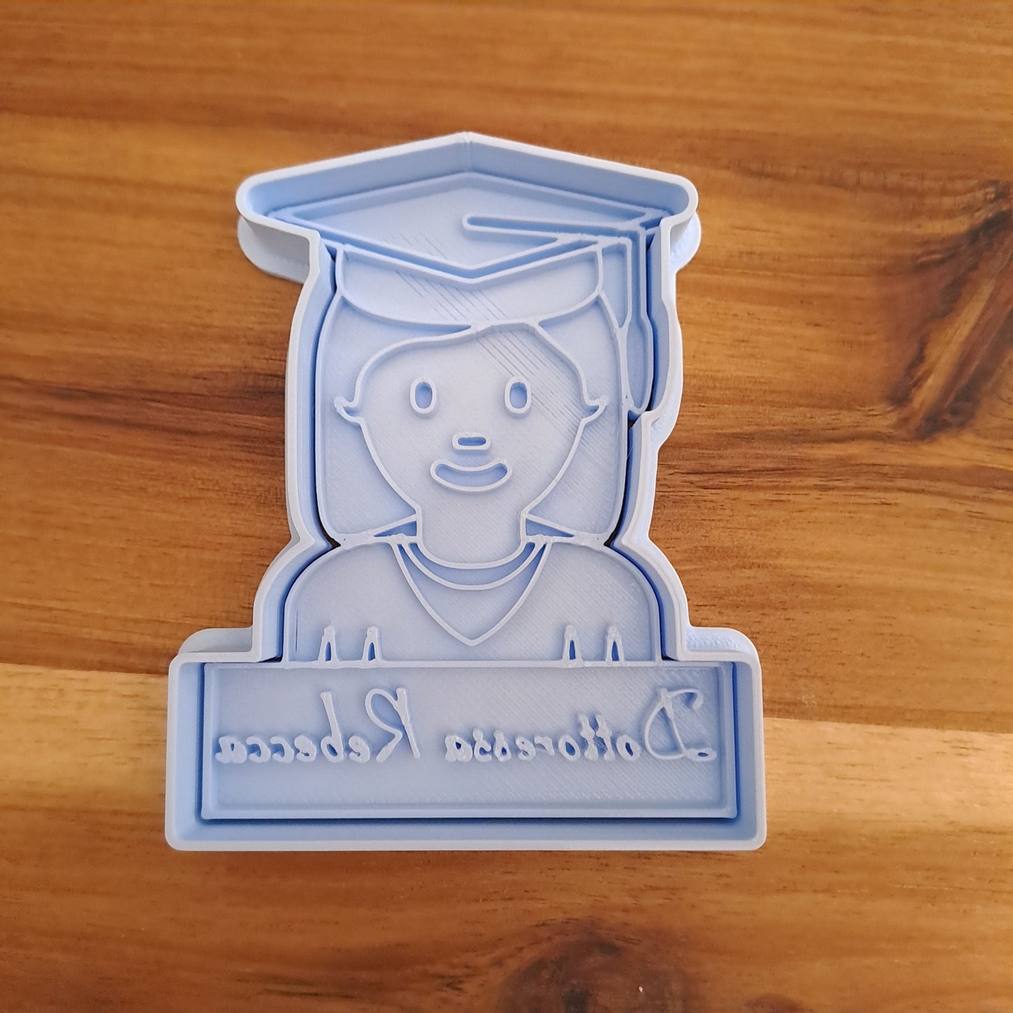 Half-length portrait of a graduated woman - Cookies Cutter - Form - Graduation - Also personalized with name