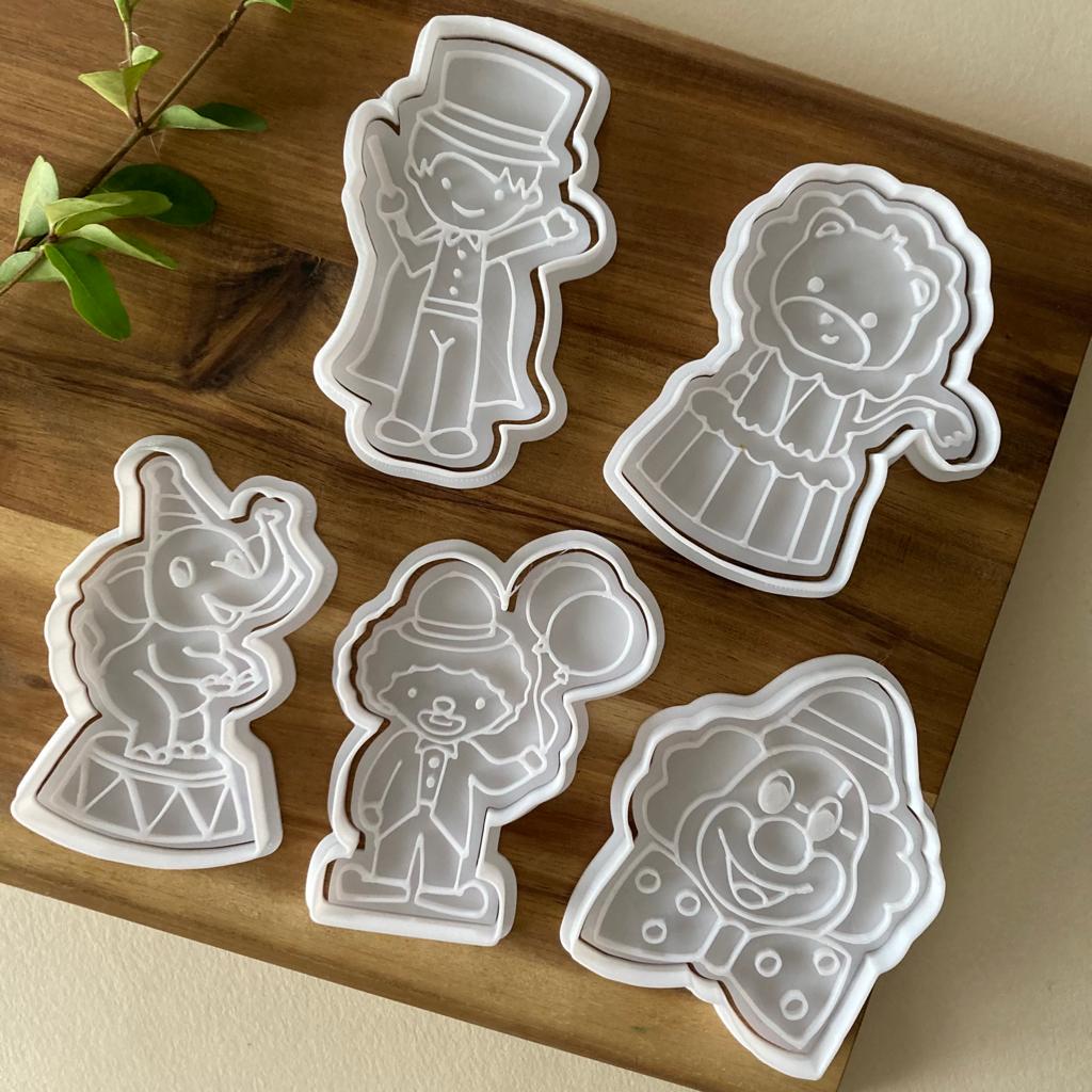 Circus - Set of 5 Characters - Clown - Clown - Lion - Elephant - Magician - Cookies Cutter - Molds - Molds for biscuits or sugar paste