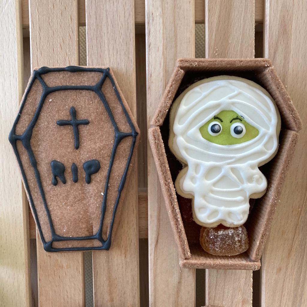 Coffin with Mummy Set - Halloween - Cookie cutter - Biscuit or sugar paste mold - 11cm