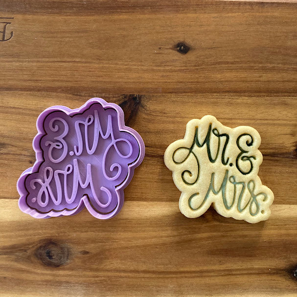 Mr &amp; Mrs - Ecriture - Mariage - Formina - Emporte-pièce pour biscuits de mariage