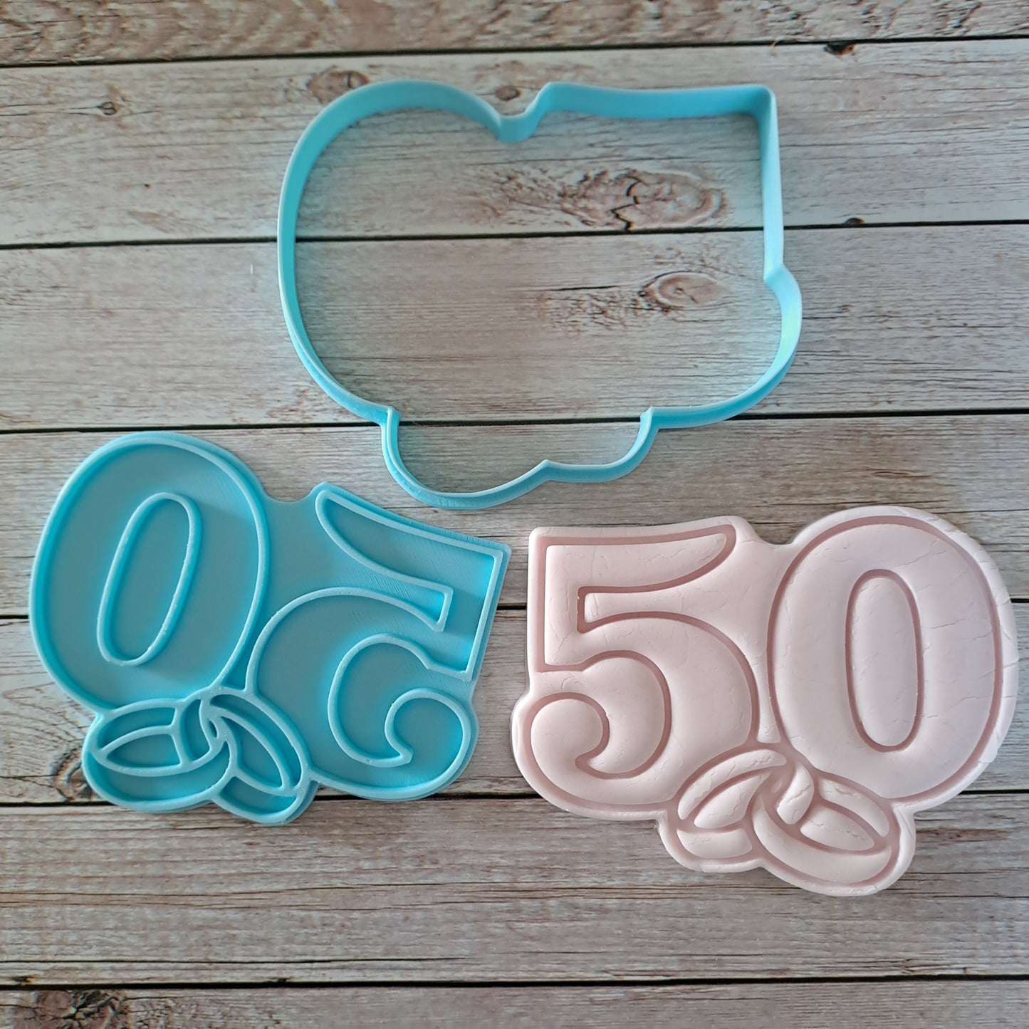 Cookies Cutter Anniversario 50 anni di Matrimonio con fedi - Formina - Cookies cutter Tagliabiscotti