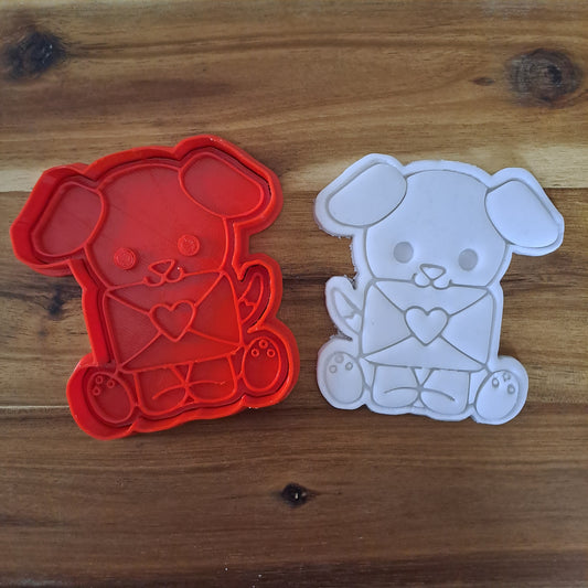 Tagliabiscotti San Valentino - Cagnolino con busta postale - Cookie cutter - Stampo per biscotti o decorazioni in pasta di zucchero